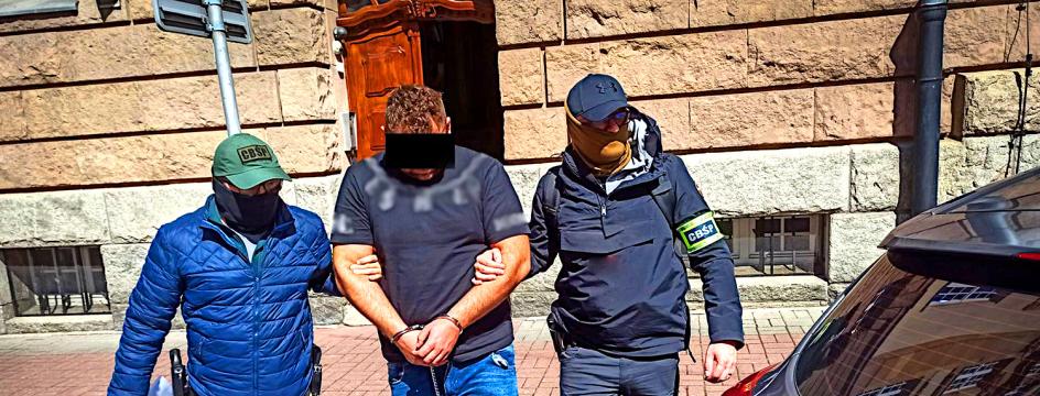 [VIDEO] Zamiast na Cypr trafili w ręce policjantów CBŚP